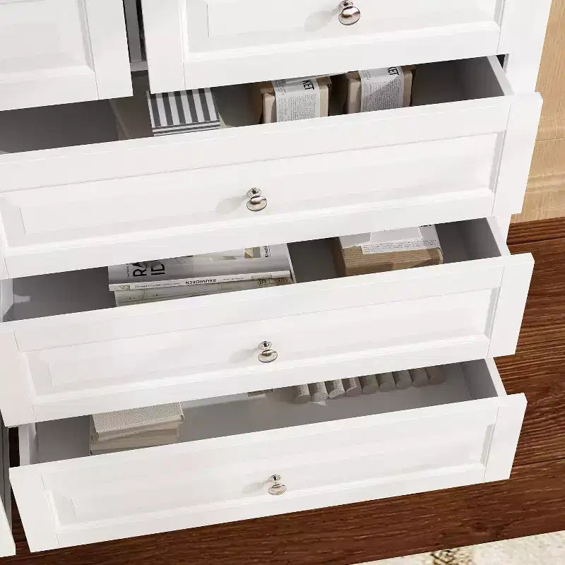 Cassettiera orizzontale a 9 cassetti con design anticato e maniglie a bottone in metallo