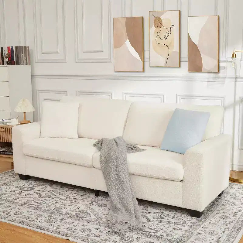 Divano a 3 posti da 210 cm con seduta profonda e rivestimento in pile Teddy