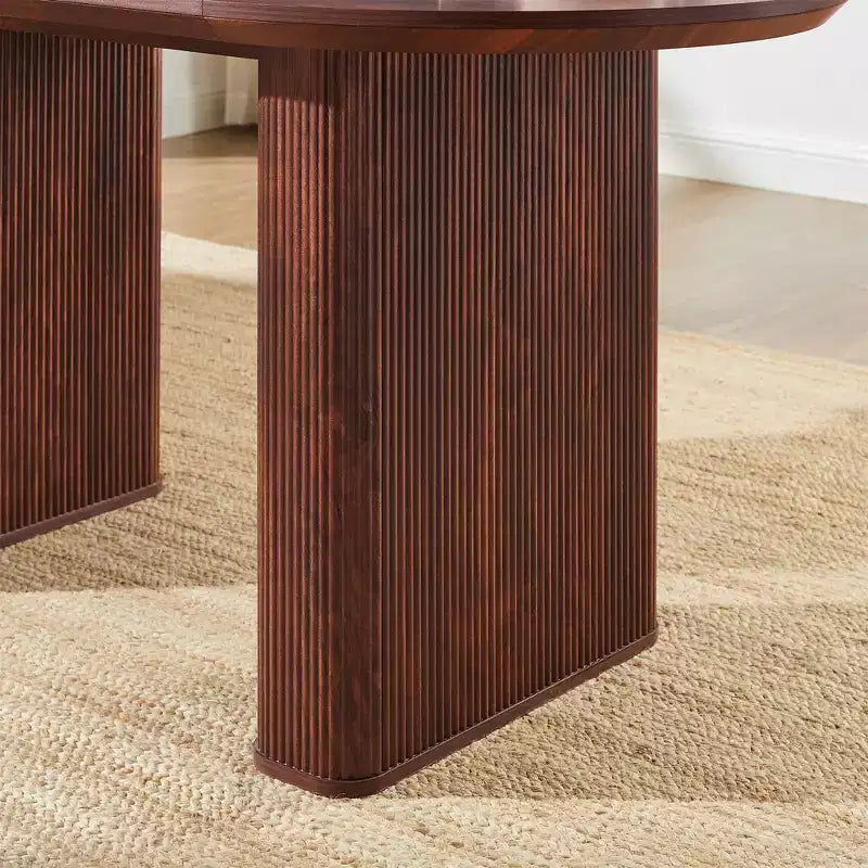Tavolo da pranzo ovale scanalato da 63" per 4-6 persone con base a doppio piedistallo